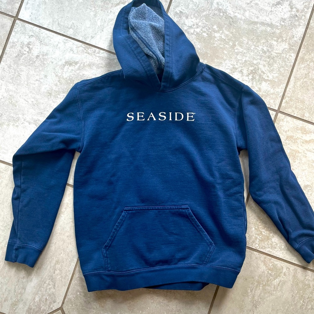 Boys L “Seaside” Comfort Colors Hoodie